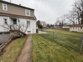 featured image of 395 Fir St #B