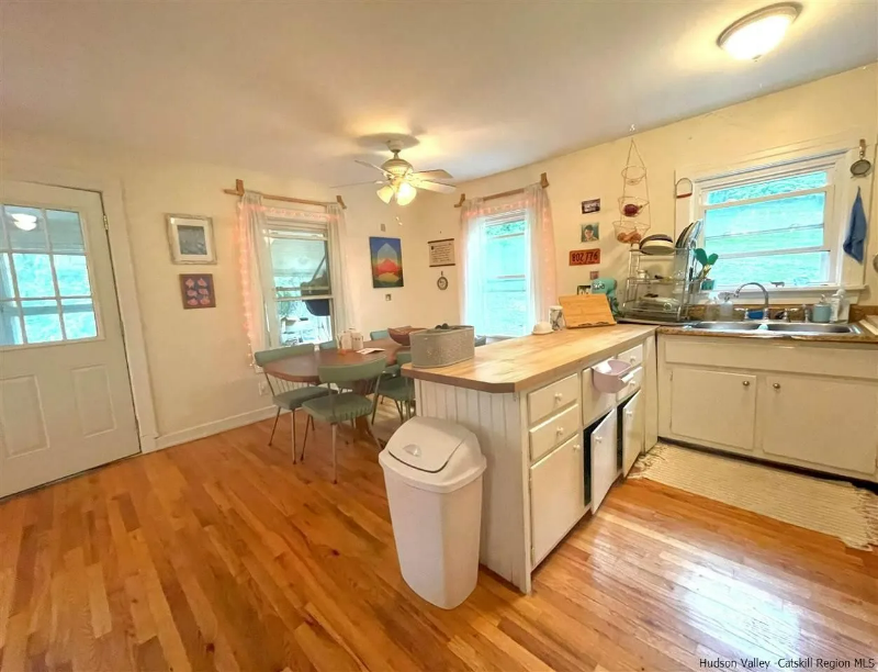 4 Underwood St #3 - Photo 5 of 17