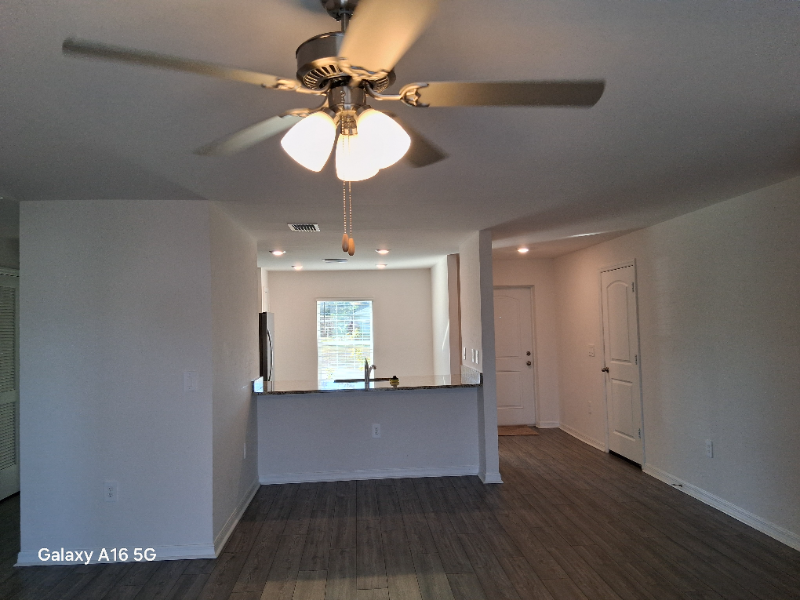 857 Youngreen Dr - Photo 4 of 12
