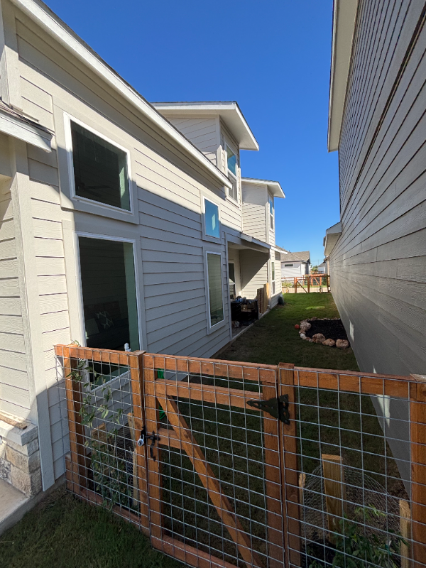9409 Chatside - Photo 3 of 19