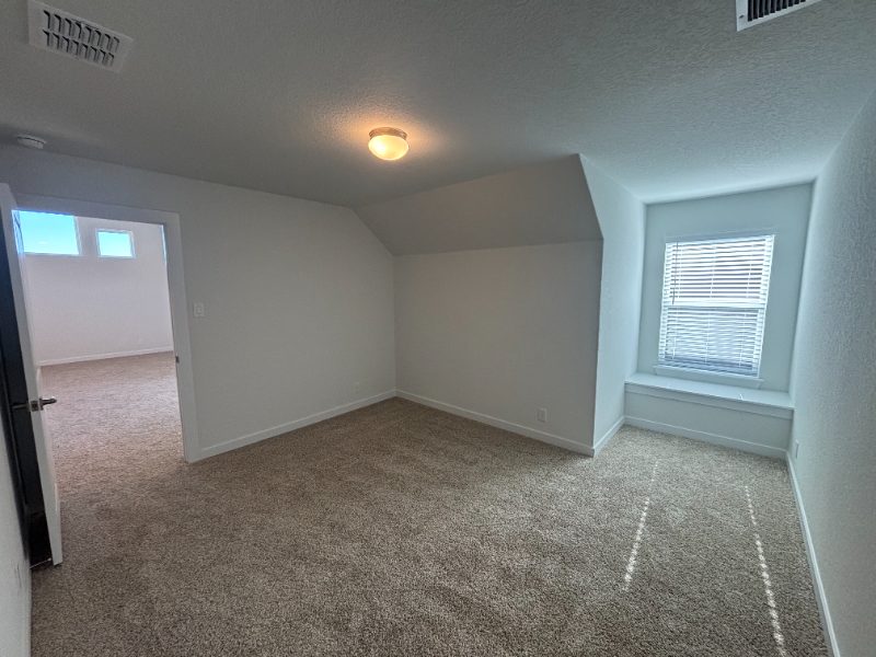 9409 Chatside - Photo 7 of 19