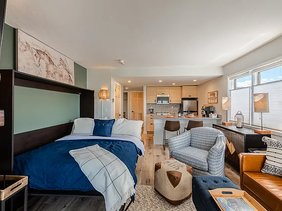 267 Lake Dr #4201 - Photo 7 of 12