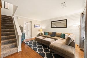 featured image of 507 Stinson Dr #B3