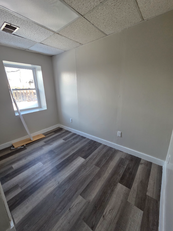 15220 Saranac Rd #2 - Photo 6 of 7