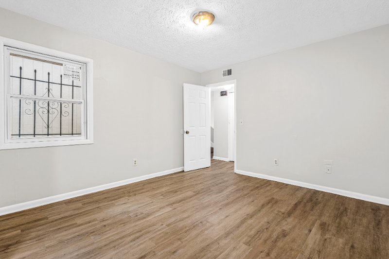 3451 Cobbs Ferry Dr - Photo 4 of 15