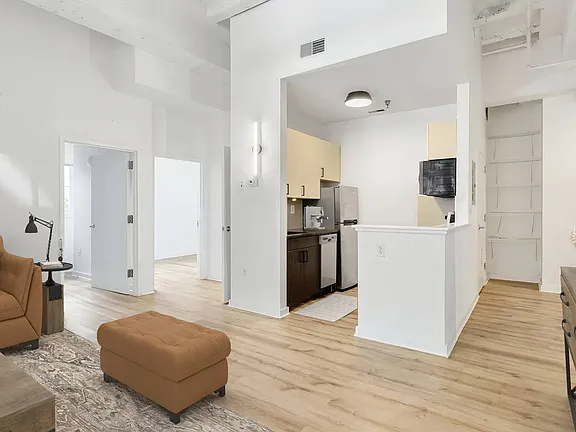 1101 N Hancock St #10 - Photo 4 of 14