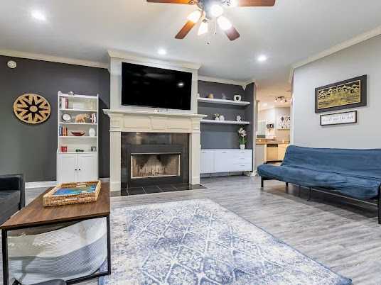 8116 Kanis Oaks Dr - Photo 6 of 40