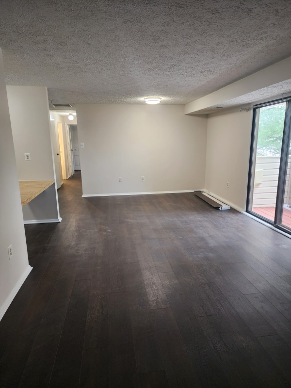 12415 Hickory Tree Way - Photo 5 of 18