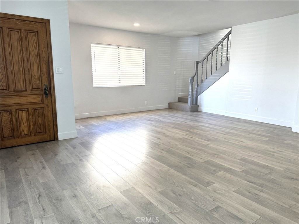 4292 Howard Ave - Photo 3 of 26