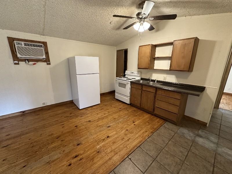 86 Young Rd #A - Photo 3 of 5