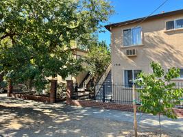 featured image of 1916 7th St #1-4