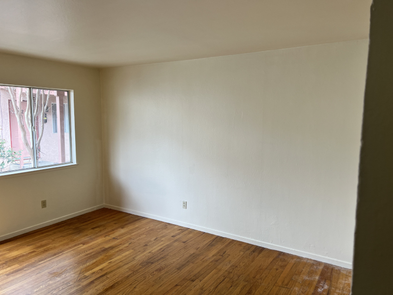 1916 7th St #1-4 - Photo 6 of 12