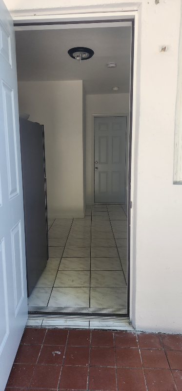 3248 Nwst - Photo 5 of 7