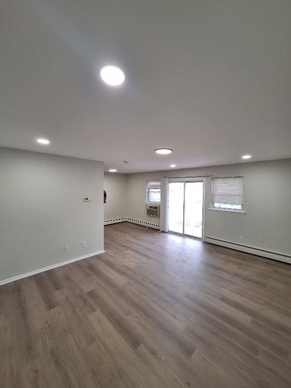 91 Oak St - Photo 7 of 10