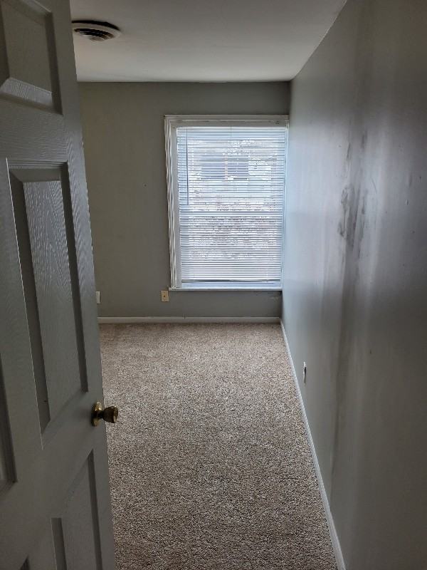 1010 N Pine St #B - Photo 7 of 11