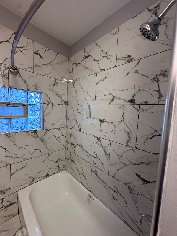 2707 E 93rd St #1F - Photo 5 of 10