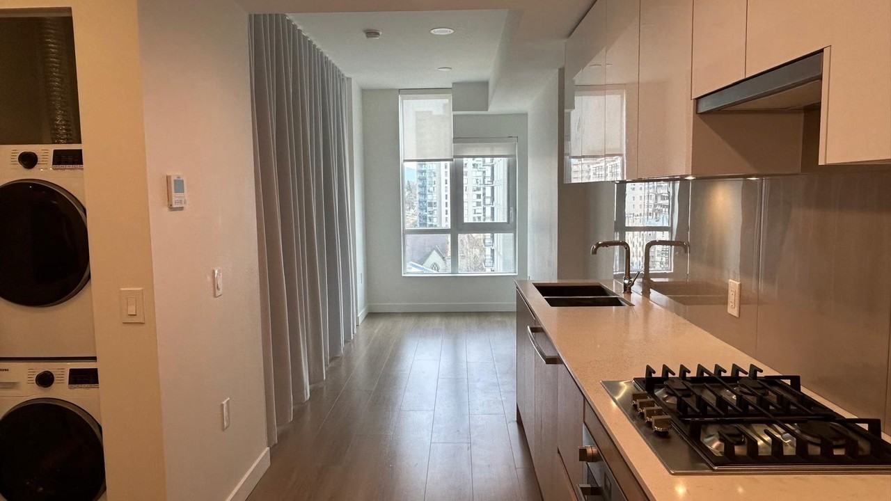 618 Carnarvon Street #11XX - Photo 4 of 21