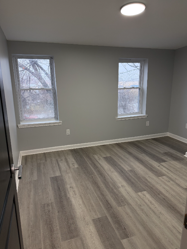 3718 E Lombard St - Photo 3 of 8