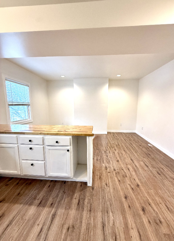 5416 Black St #2 - Photo 4 of 13