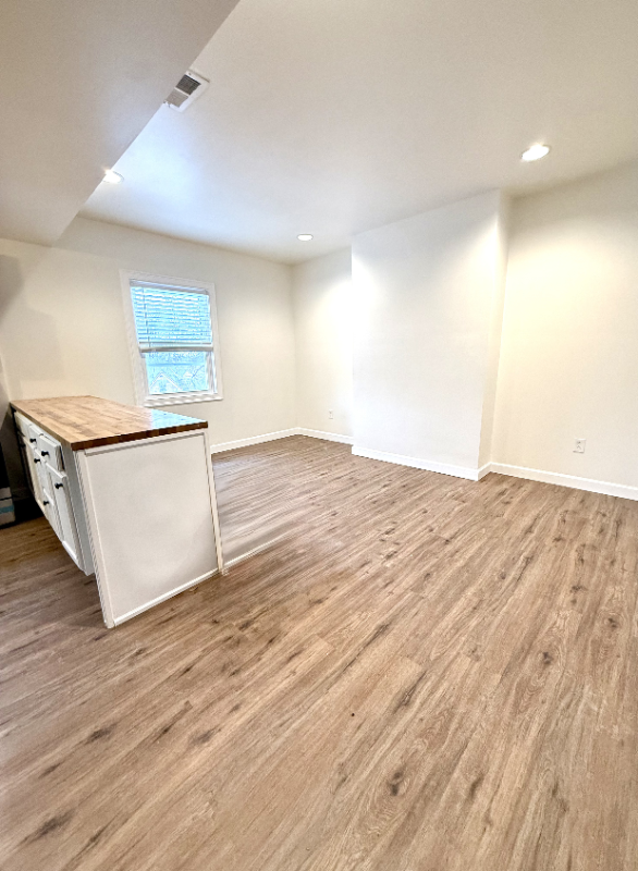 5416 Black St #2 - Photo 5 of 13