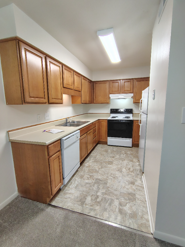 600 Reusens Rd #E52 - Photo 2 of 13