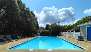 featured image of 600 Reusens Rd #L131
