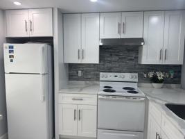 featured image of 4801 Martinique Pl