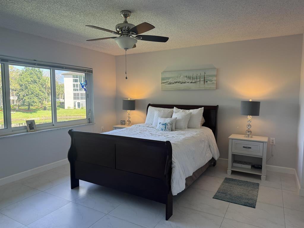 4801 Martinique Pl - Photo 7 of 50