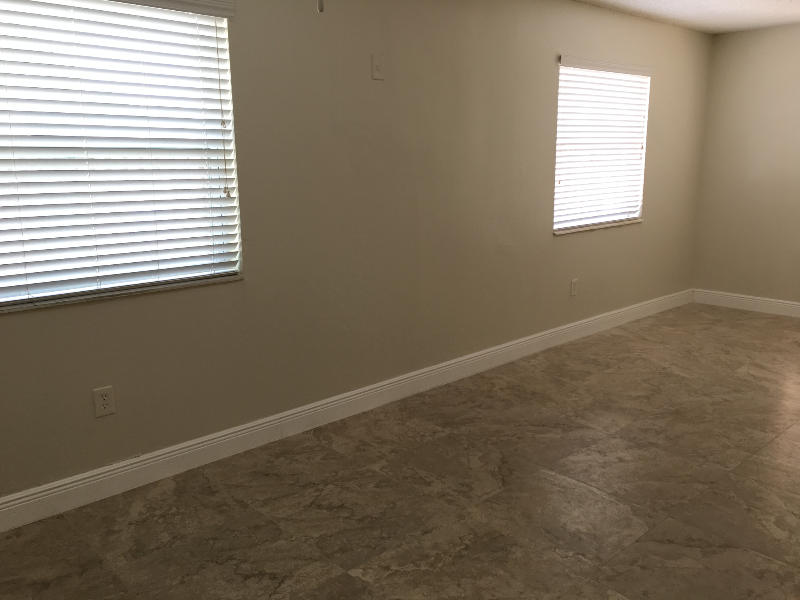 195 Street, Nwave - Photo 7 of 20