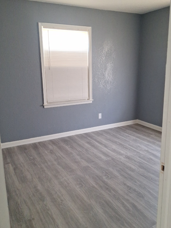 809 S San Pablo Ln - Photo 5 of 10