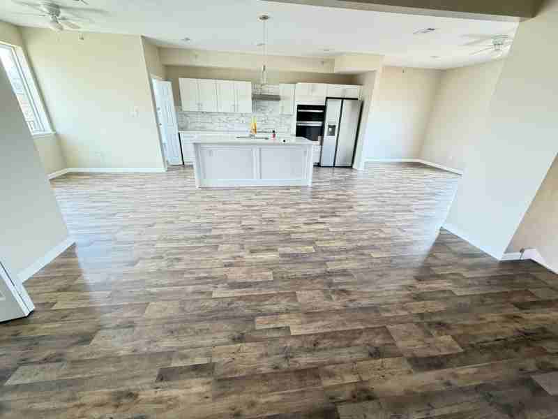 3611 Portland St - Photo 4 of 6