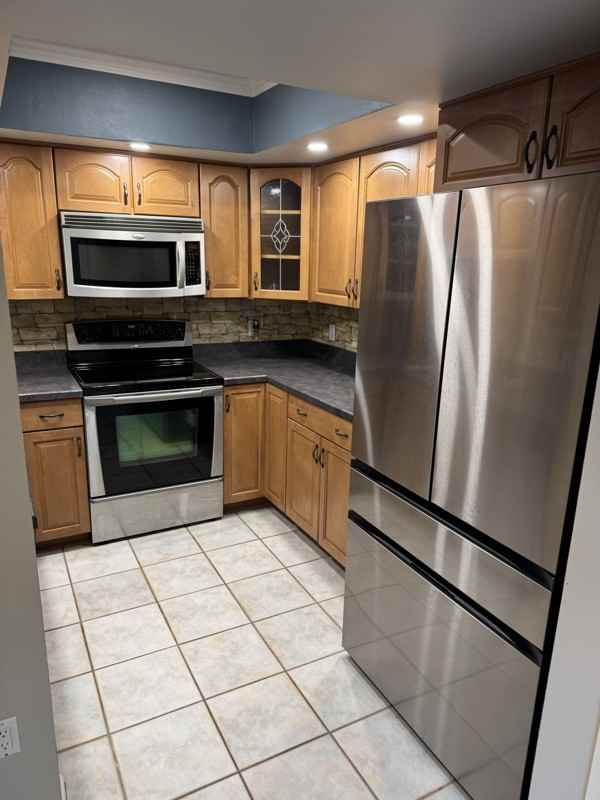 8396 S Haven Ln - Photo 6 of 22