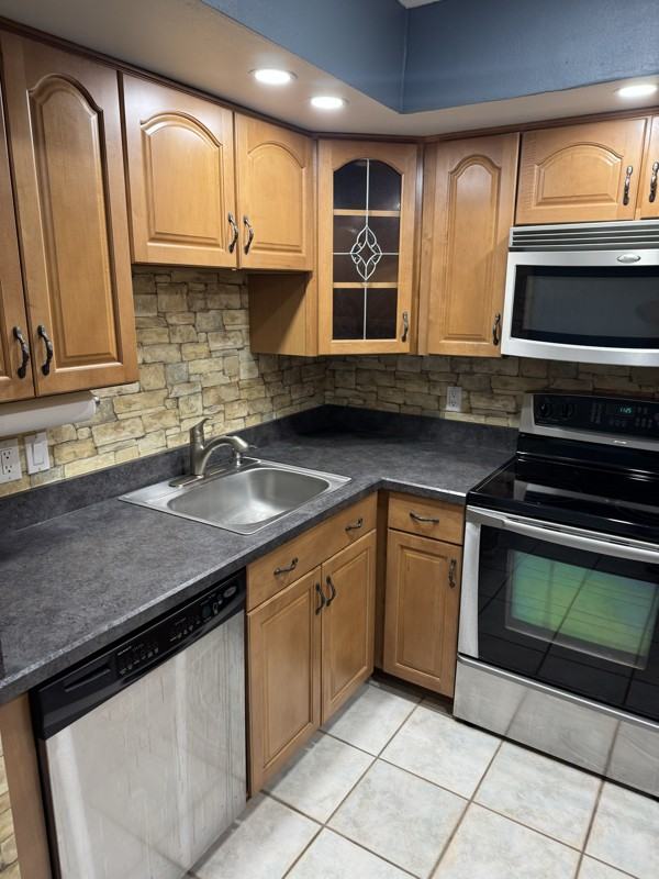 8396 S Haven Ln - Photo 6 of 12