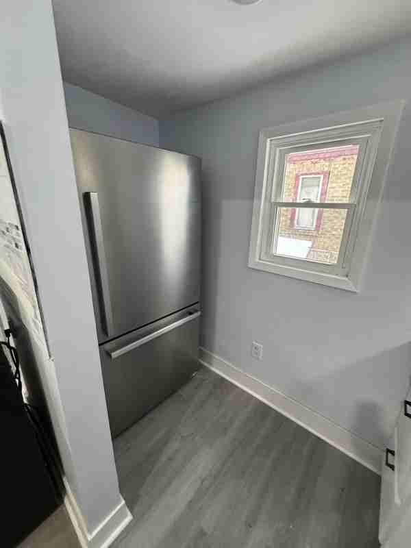7926 Cory Ave - Photo 3 of 20
