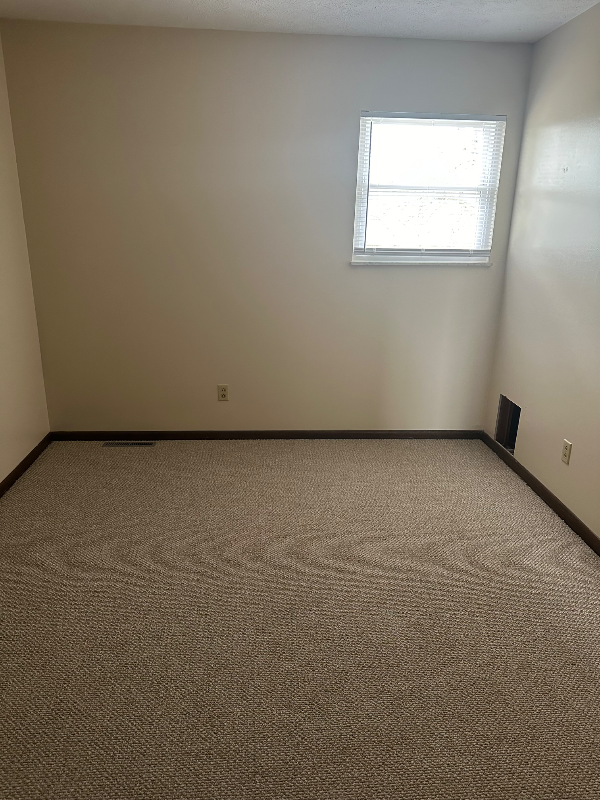 270 Stocksdale Dr - Photo 7 of 9