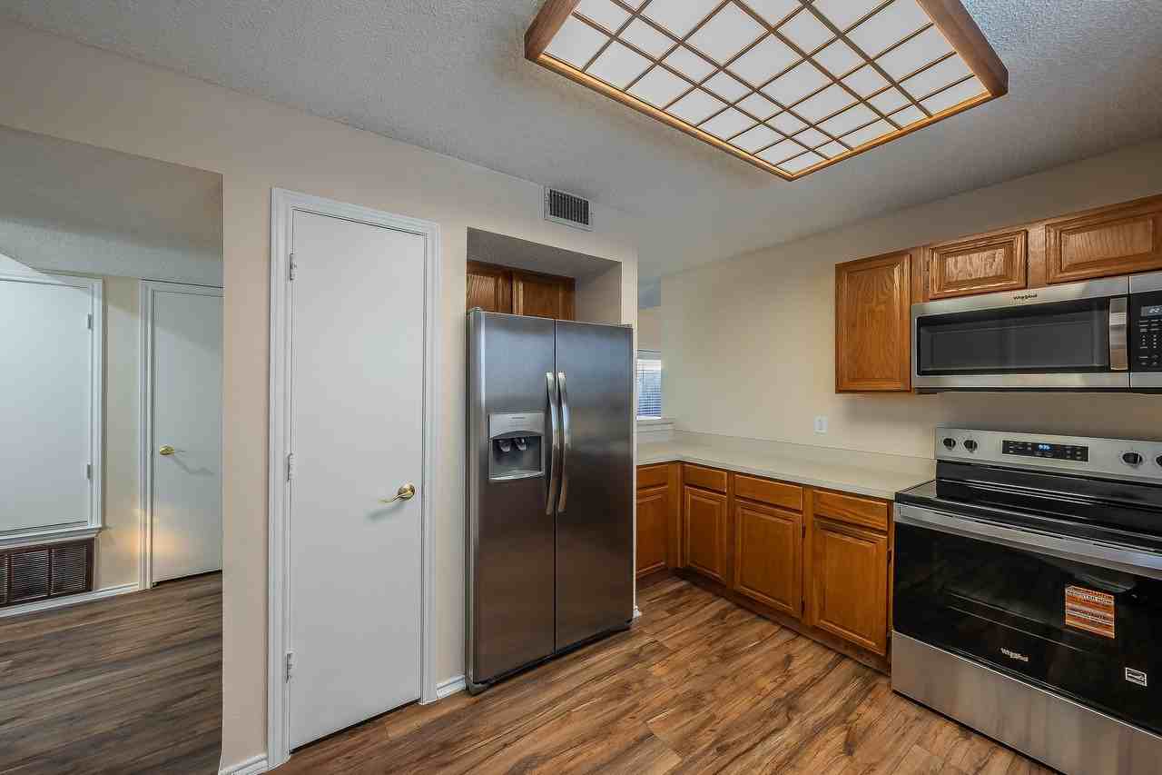 94 Morrow Dr - Photo 4 of 39