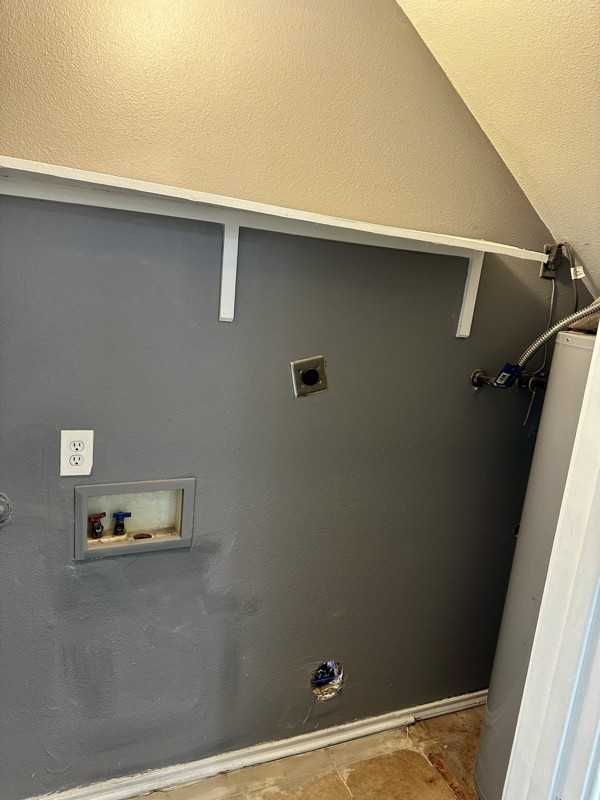 768 Avondale Ave #202 - Photo 6 of 17