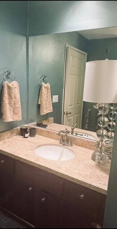 1115 Larrabee St #304 - Photo 3 of 10