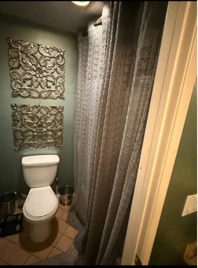 1115 Larrabee St #304 - Photo 4 of 10