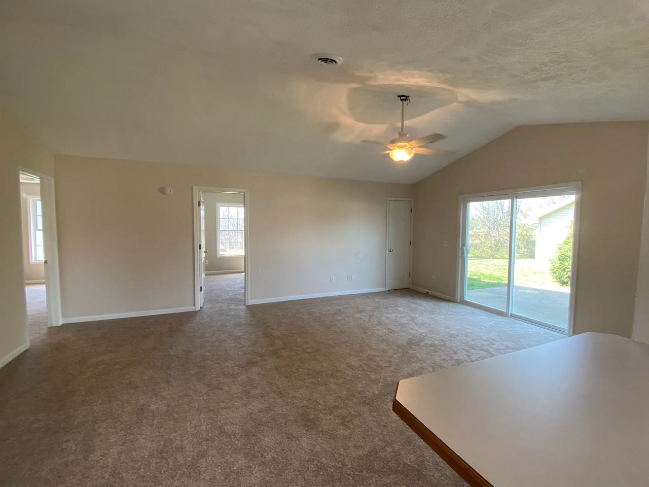 35 S Cedar Ln - Photo 3 of 7