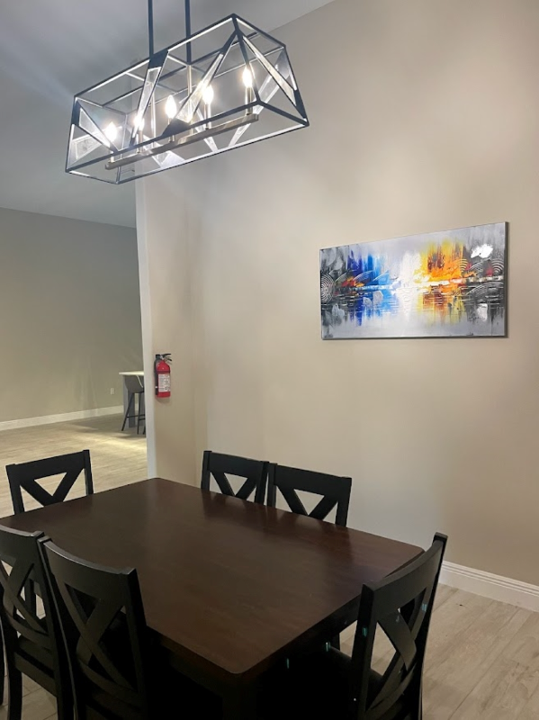 415 4th Ave Sw - Photo 5 of 19