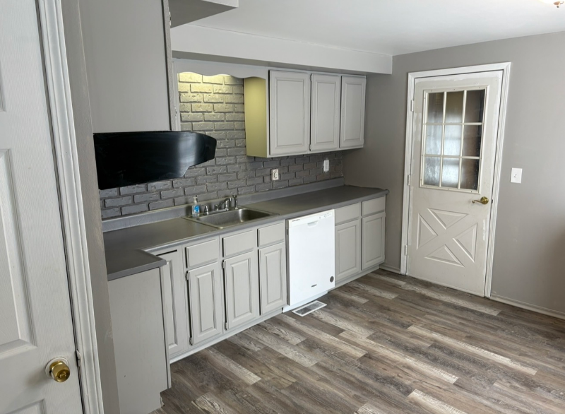 25 Shelby Dr - Photo 3 of 22