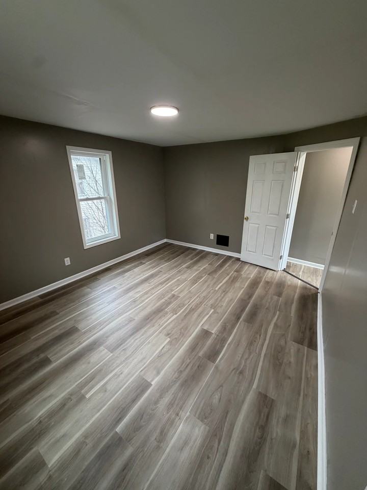 905 N Liberty St - Photo 6 of 6