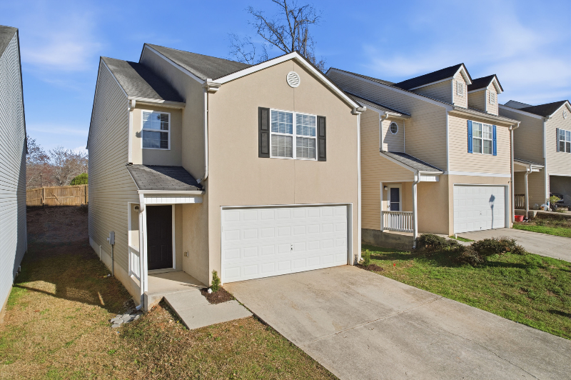 1267 Brookstone Rd - Photo 2 of 26