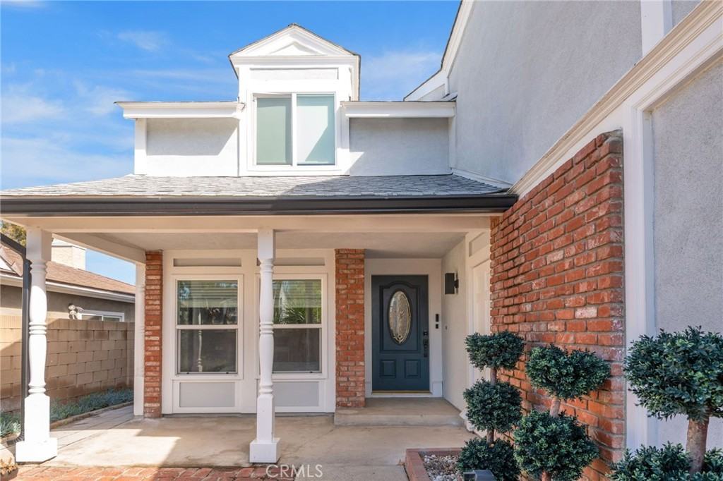 72 Cape Cod - Photo 4 of 37