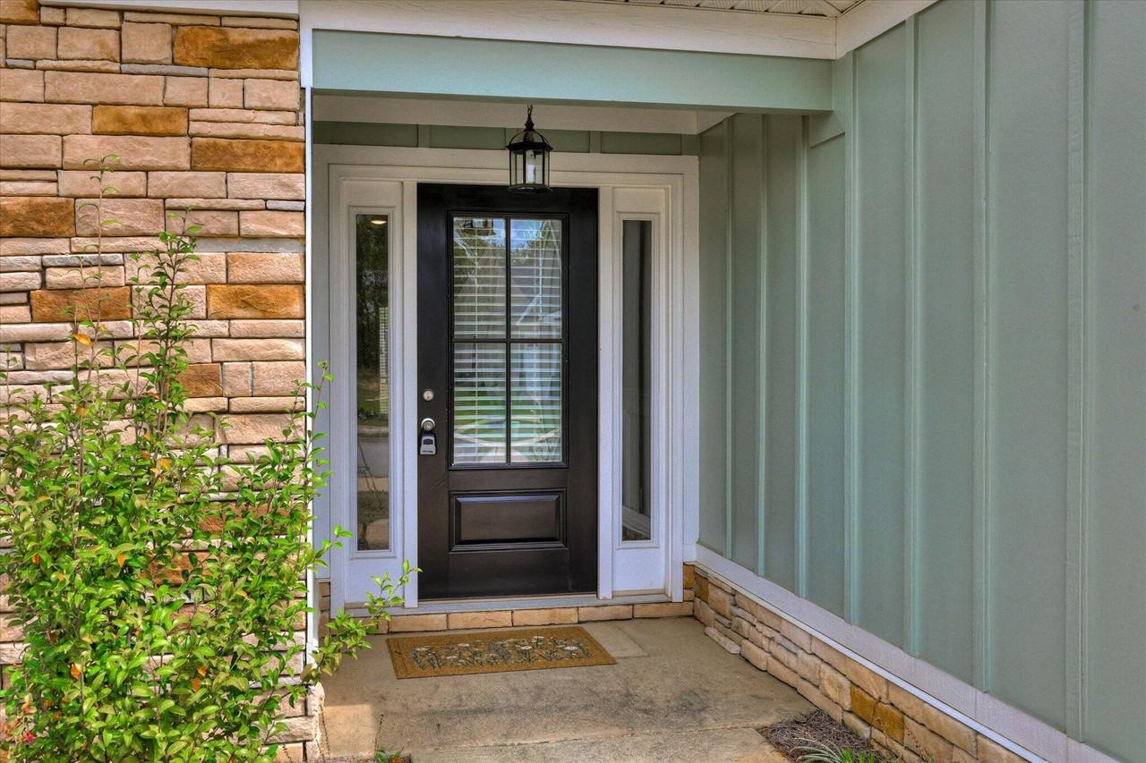 7161 Paisley Cir - Photo 3 of 38
