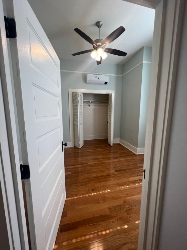 514 E 8th St #C - Photo 6 of 18