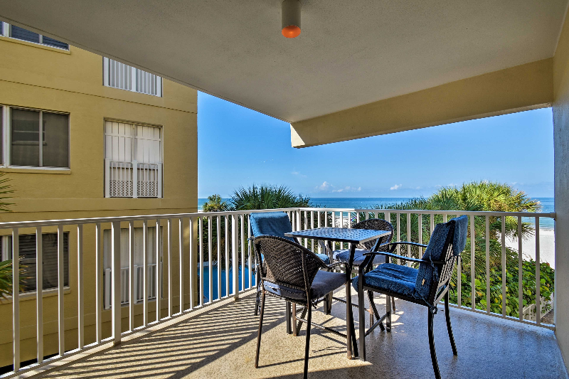 19610 Gulf Blvd #101 - Photo 4 of 20