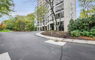 featured image of 5000 Town Center - 1Unit 607 #607