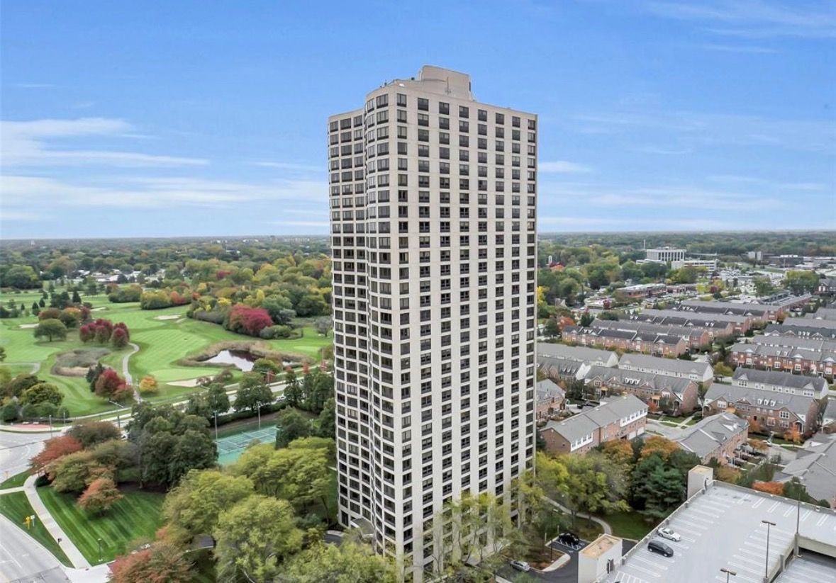 5000 Town Center - 1Unit 607 #607 - Photo 3 of 9